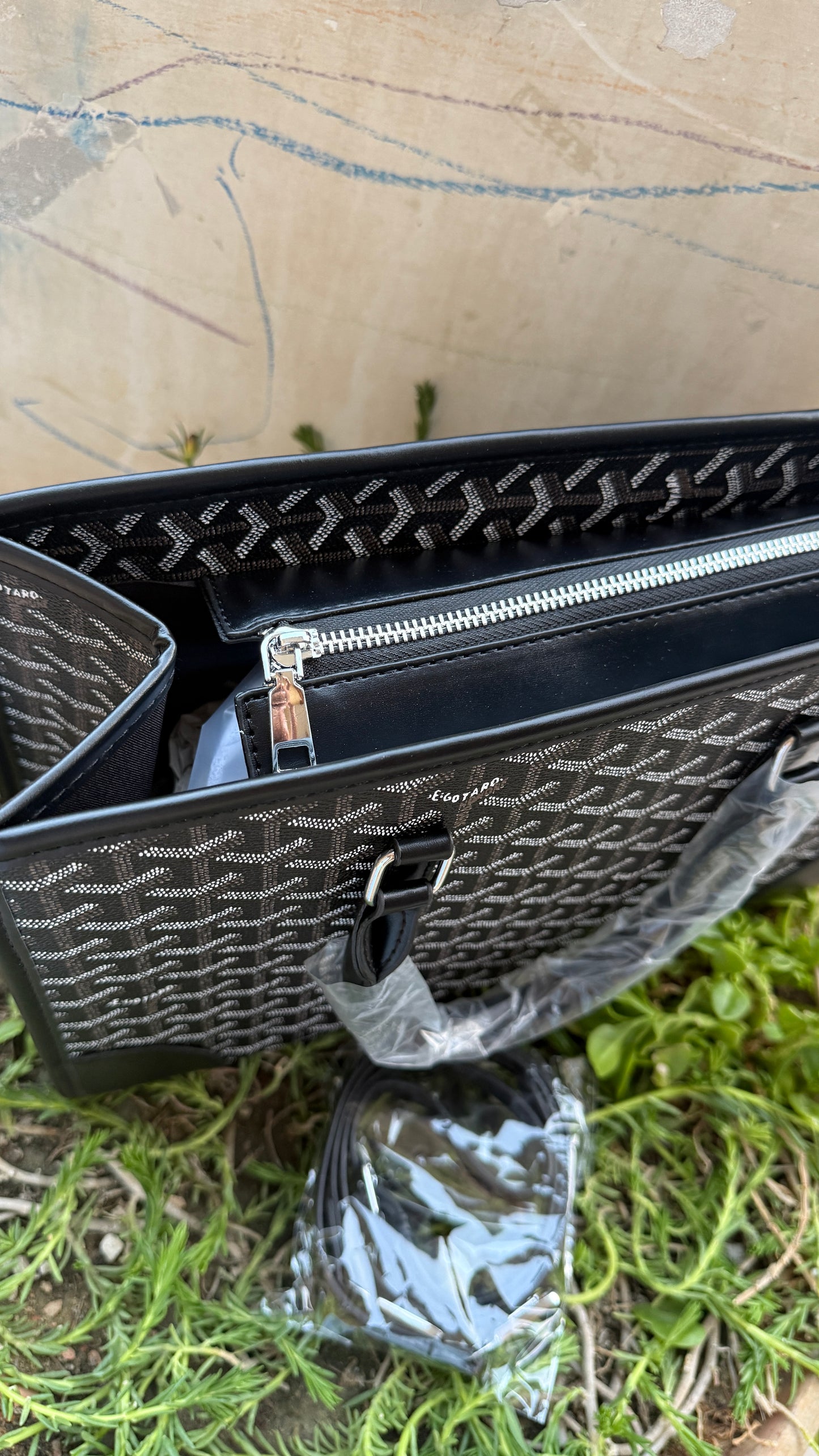 GOYARD Handbag.