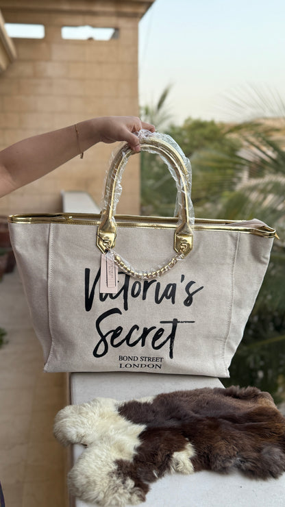 Victoria’s Secret Tote-Xtra Large Perfect Mom’s & Travelling.