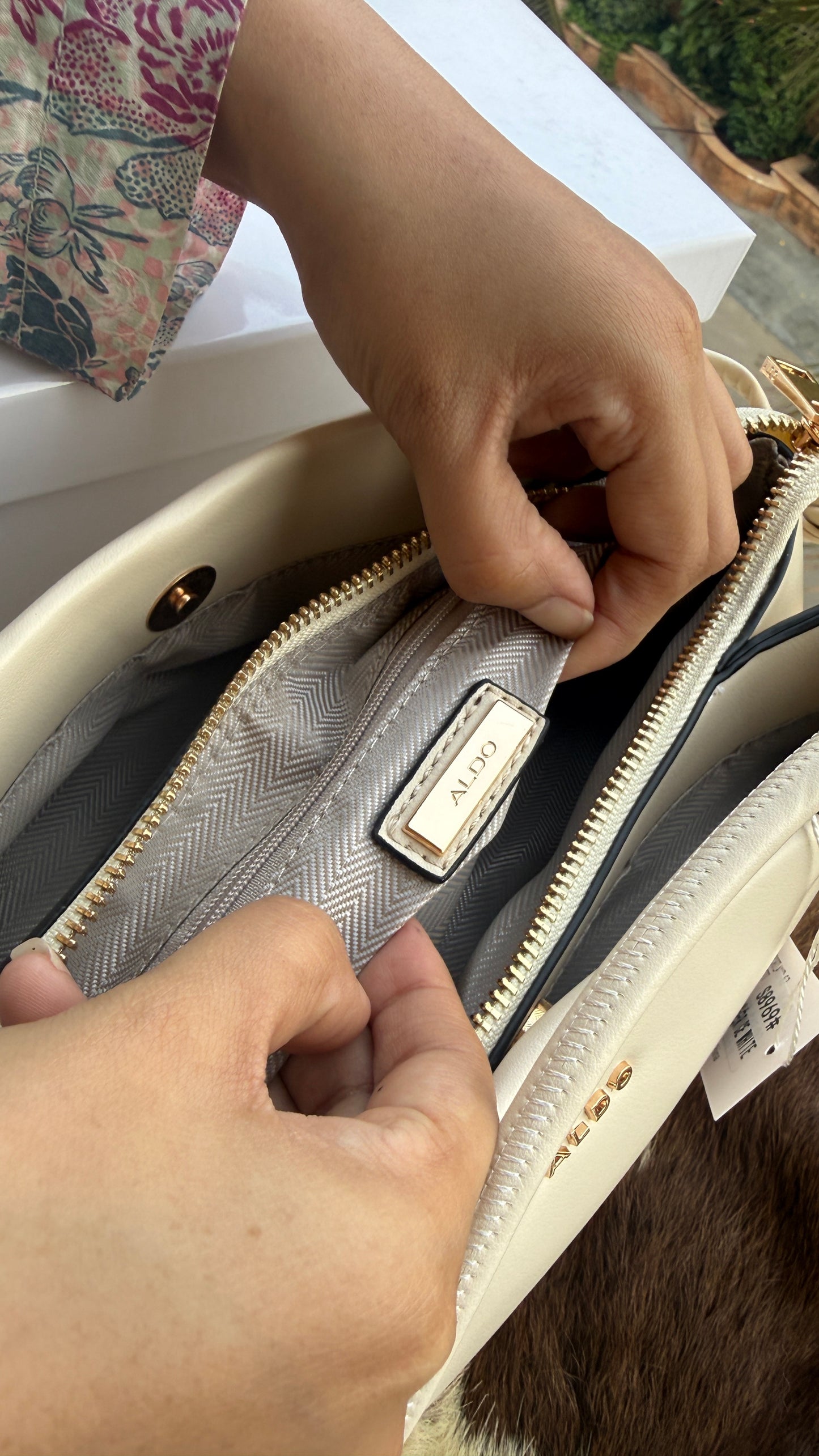 Aldo Shoulder Bag-With Box-Master Series