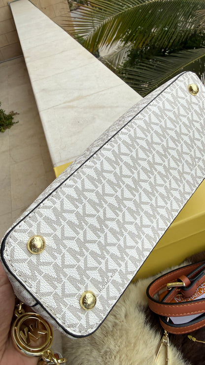 Michael Kors Crossbody/Shoulder Bag Master Series With box