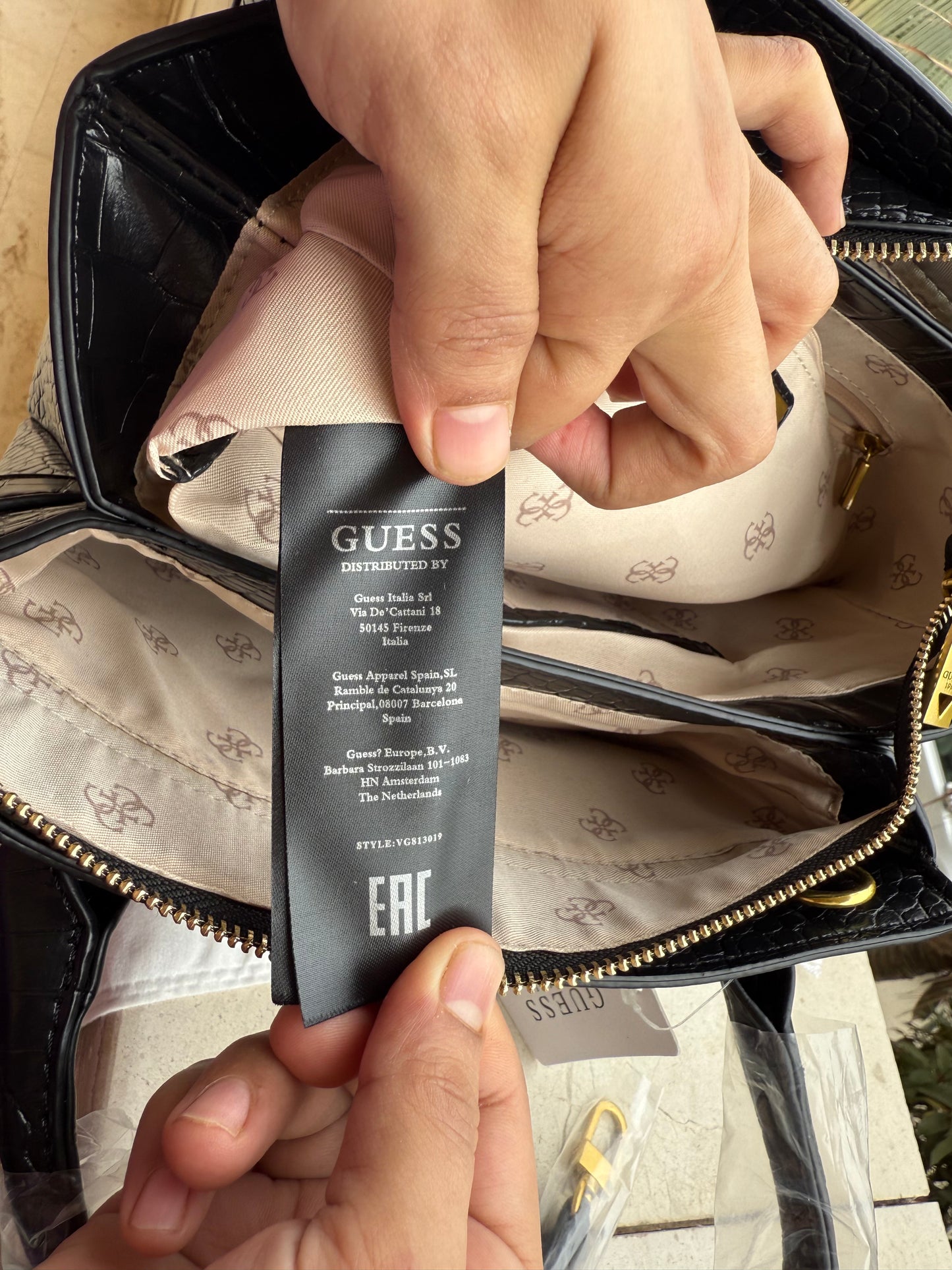 Guess Enisa Small Satchel ( Jet Black ) Crocodile pattern