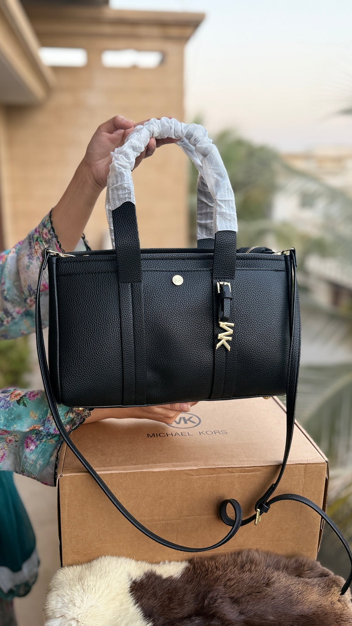 Michael Kors Romee Satchel-Master Plus Series-Folding Box