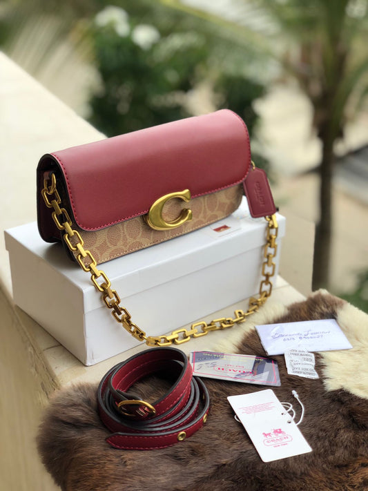 C O A C H IDOL 23 With box